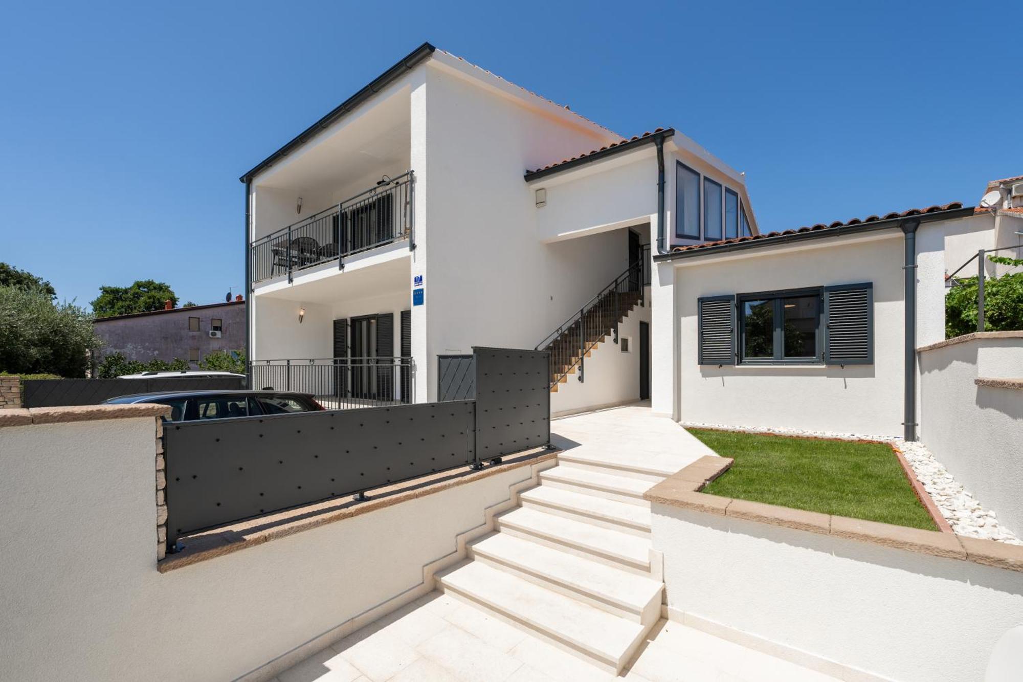 Luxury Apartments Villa San Avia 班约勒 外观 照片