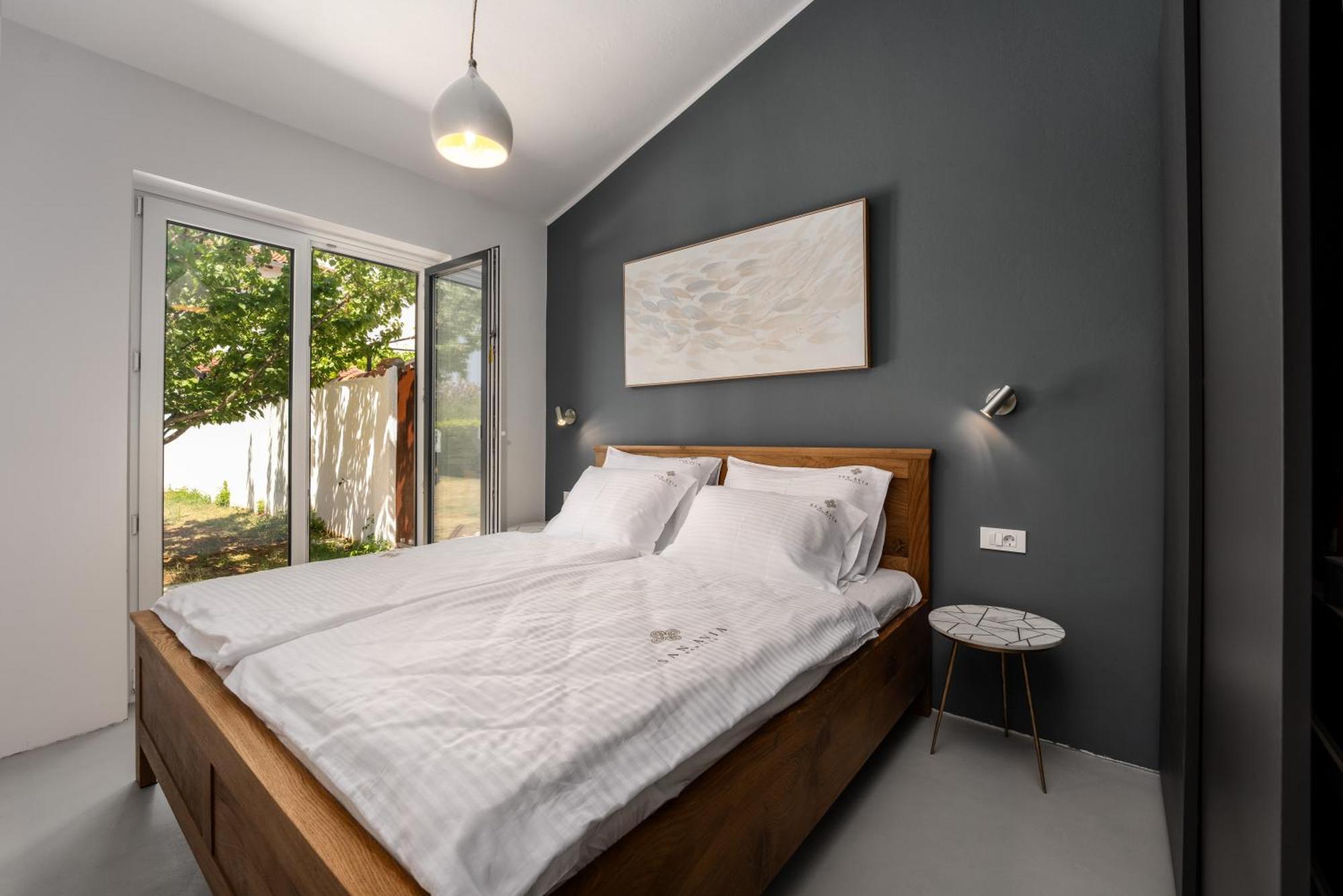 Luxury Apartments Villa San Avia 班约勒 外观 照片
