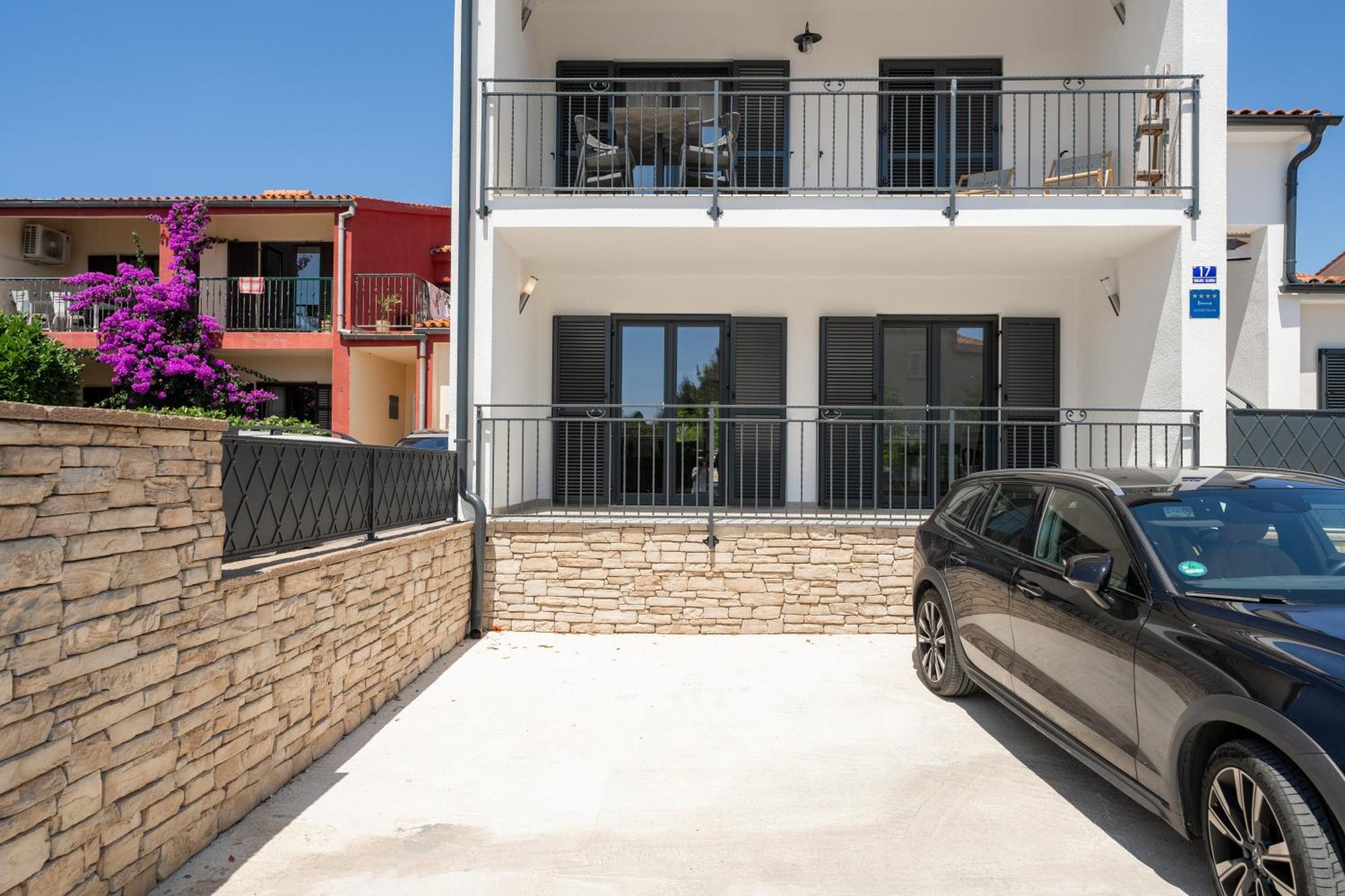 Luxury Apartments Villa San Avia 班约勒 外观 照片