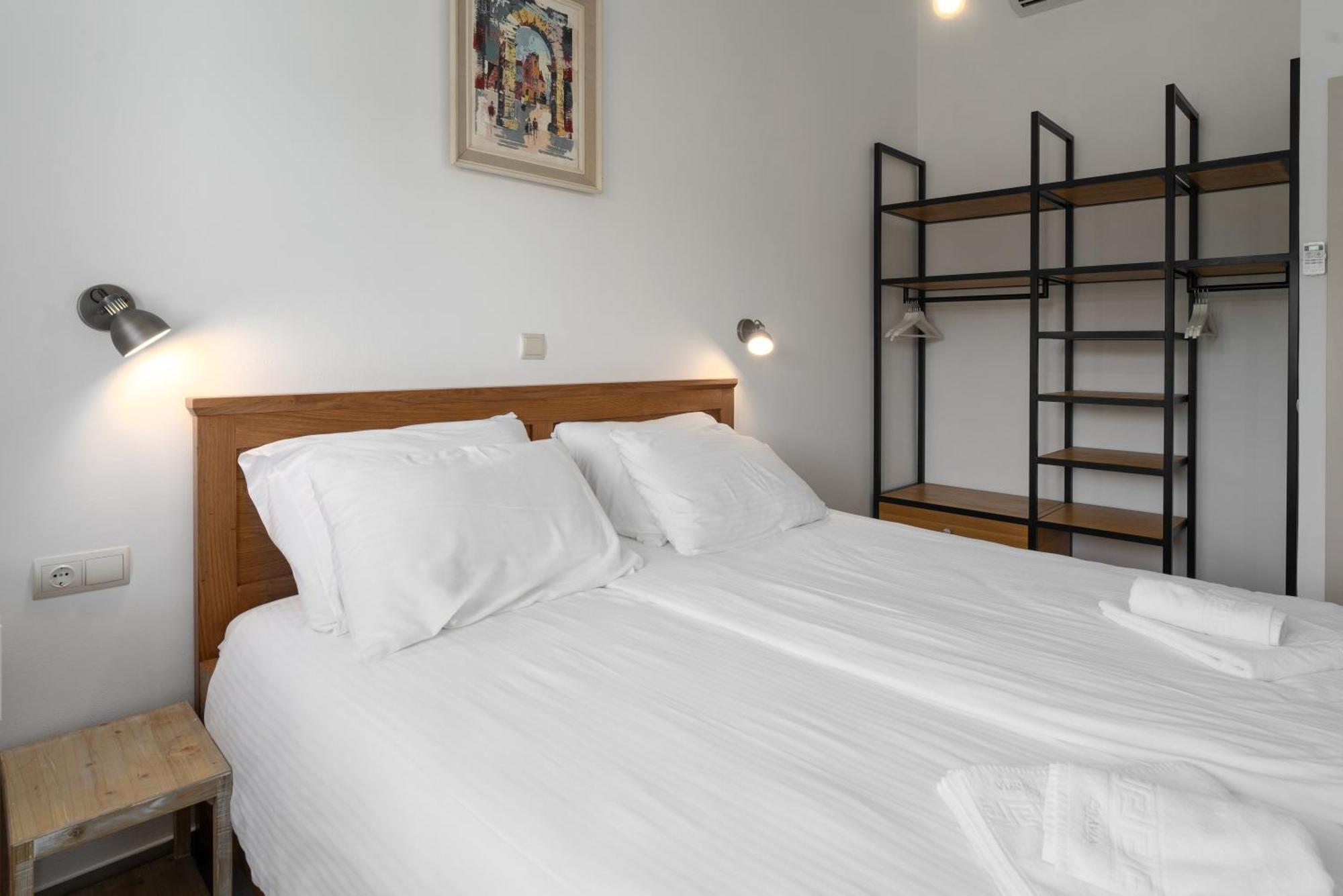 Luxury Apartments Villa San Avia 班约勒 外观 照片